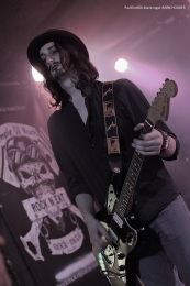 14.12.19_barnhooker15