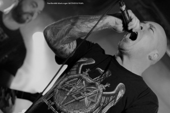 16.11.19_motherandpearl01