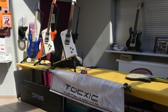 Tocxic-Instrumen_1_01