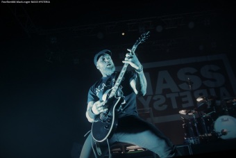 21.11.19_masshysteria12