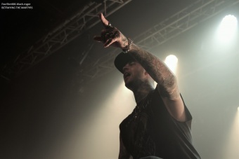 29.11.19_betrayingthemartyrs10